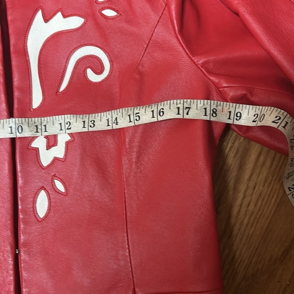 Pamela McCoy red and white  leather jacket SZ Small - Picture 9 of 15
